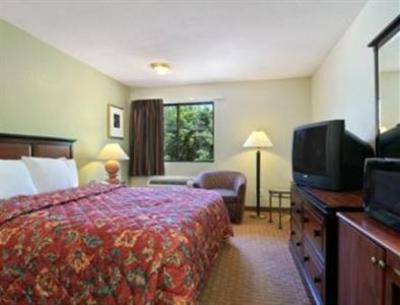 фото отеля Days Inn Airport Chattanooga