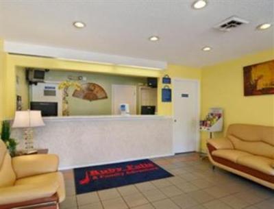 фото отеля Days Inn Airport Chattanooga