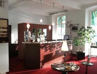 фото отеля Hotel Jeanne d'Arc Limoges