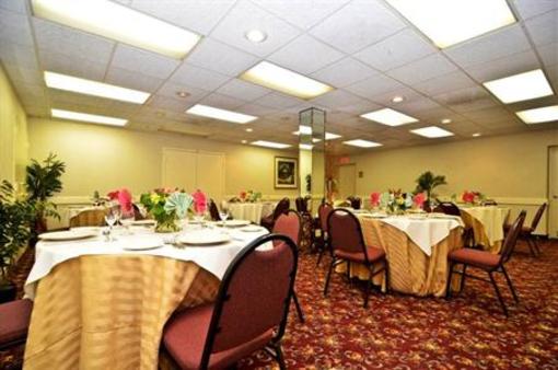 фото отеля BEST WESTERN PLUS Morristown Inn