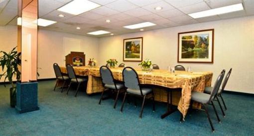 фото отеля BEST WESTERN PLUS Morristown Inn