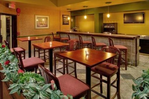 фото отеля Holiday Inn Philadelphia - NE Bensalem