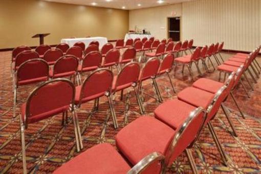 фото отеля Holiday Inn Philadelphia - NE Bensalem