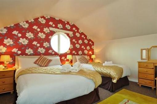 фото отеля The Rise Guesthouse