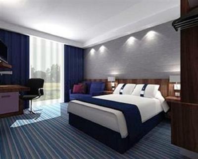 фото отеля Holiday Inn Express Dunstable