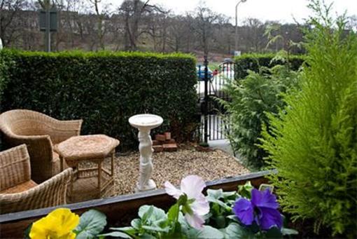 фото отеля The Hedges Guesthouse Edinburgh