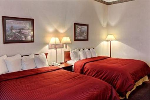 фото отеля BEST WESTERN Clearlake Plaza