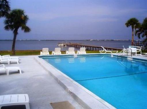 фото отеля Caribbean Shores Hotel & Cottages