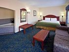 фото отеля Comfort Inn & Suites Cincinnati W. Mitchell Avenue