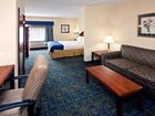 фото отеля Comfort Inn & Suites Cincinnati W. Mitchell Avenue