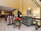 фото отеля Comfort Inn & Suites Cincinnati W. Mitchell Avenue