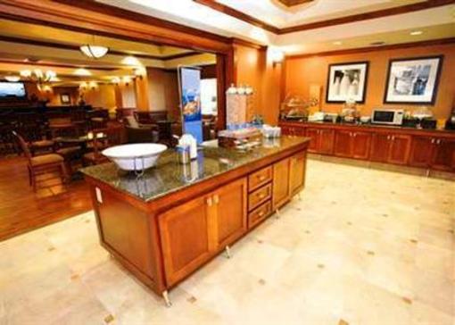 фото отеля Hampton Inn Bryant