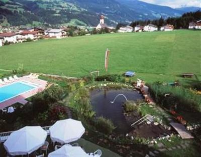 фото отеля Gartenhotel Magdalena Ried im Zillertal