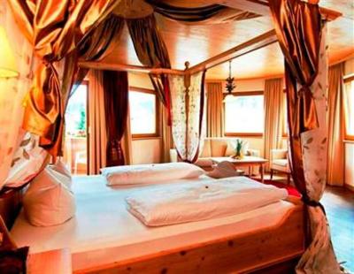 фото отеля Gartenhotel Magdalena Ried im Zillertal