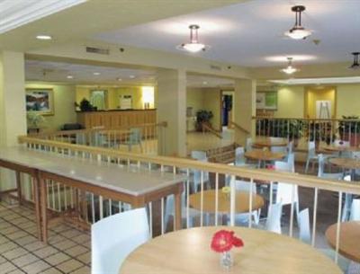 фото отеля La Quinta Inn & Suites Myrtle Beach at 48th Avenue