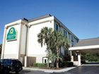 фото отеля La Quinta Inn & Suites Myrtle Beach at 48th Avenue