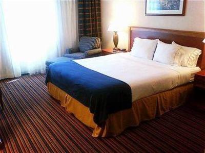 фото отеля Holiday Inn Express Sacramento Convention Center
