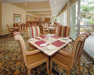фото отеля Holiday Inn Express Sacramento Convention Center