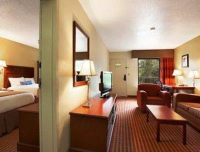 фото отеля Baymont Inn & Suites-Briley Parkway