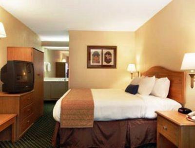 фото отеля Baymont Inn & Suites-Briley Parkway