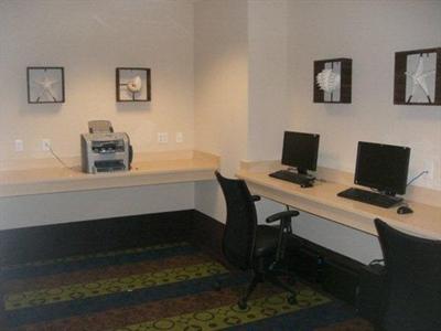 фото отеля The Holiday Inn Express & Suites Marathon