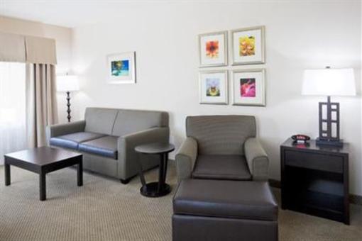 фото отеля The Holiday Inn Express & Suites Marathon