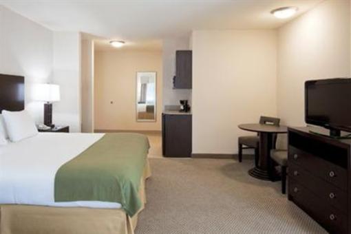 фото отеля The Holiday Inn Express & Suites Marathon