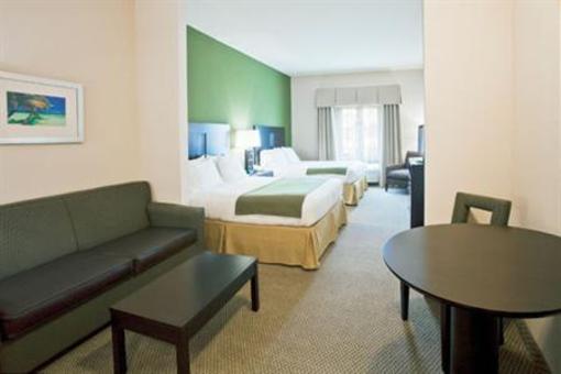 фото отеля The Holiday Inn Express & Suites Marathon
