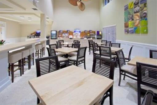 фото отеля The Holiday Inn Express & Suites Marathon