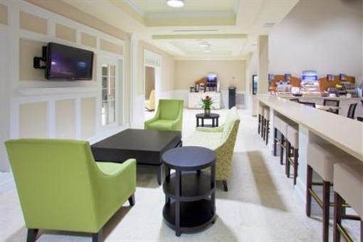 фото отеля The Holiday Inn Express & Suites Marathon