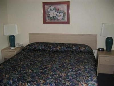 фото отеля Comfort Suites I-240 East-Airport