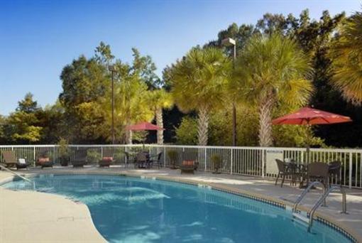фото отеля Holiday Inn Express Charleston US 17 & I-526