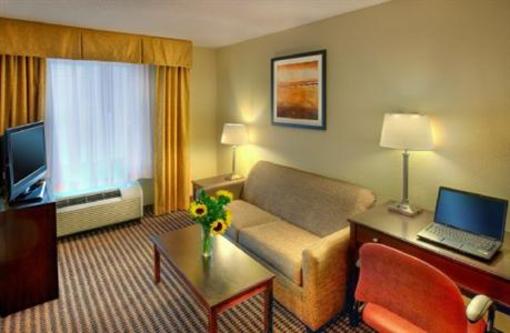 фото отеля Holiday Inn Express Charleston US 17 & I-526