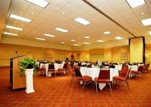фото отеля Clarion Hotel Tampa
