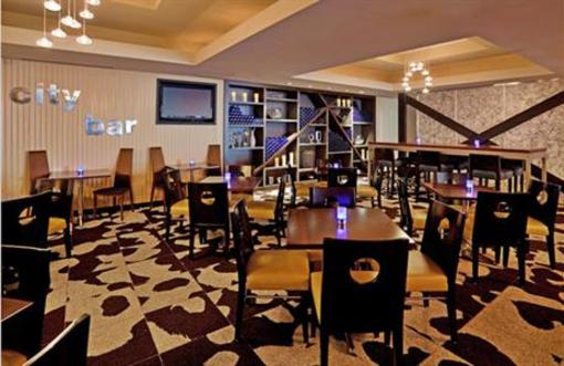 фото отеля Crowne Plaza Hotel Kansas City Downtown