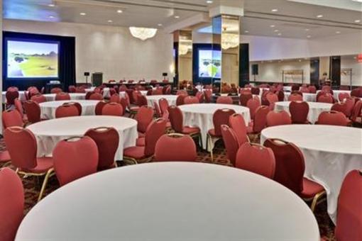 фото отеля Holiday Inn Montreal Midtown