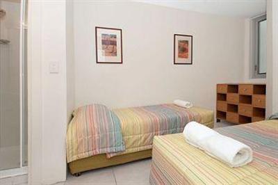 фото отеля Fairshore Beachfront Apartments Noosa