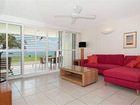 фото отеля Fairshore Beachfront Apartments Noosa