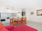 фото отеля Fairshore Beachfront Apartments Noosa