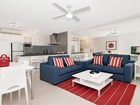 фото отеля Fairshore Beachfront Apartments Noosa