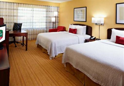 фото отеля Courtyard by Marriott Tulsa Central