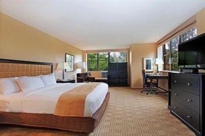 фото отеля The Saratoga Hilton