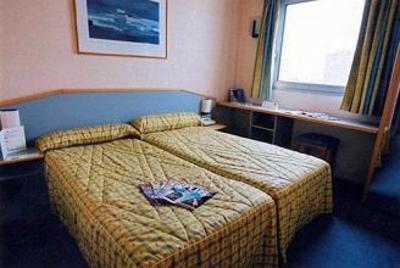 фото отеля Comfort Inn Rosny-sous-Bois