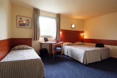 фото отеля Comfort Inn Rosny-sous-Bois