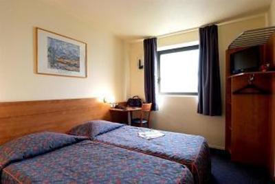 фото отеля Comfort Inn Rosny-sous-Bois