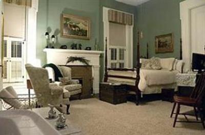 фото отеля Historic Maple Hill Manor Bed & Breakfast Springfield (Kentucky)