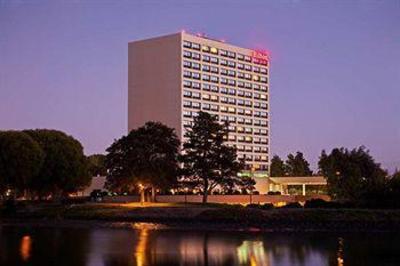 фото отеля Hilton San Francisco Airport Bayfront