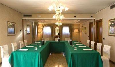 фото отеля Hotel Fior Castelfranco Veneto