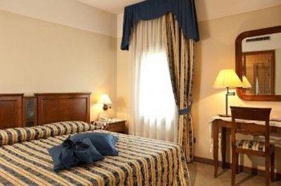 фото отеля Hotel Fior Castelfranco Veneto