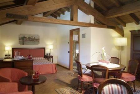 фото отеля Clarion Collection Relais Corte Cavalli
